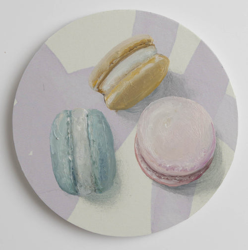 Gossip Over Macaroons