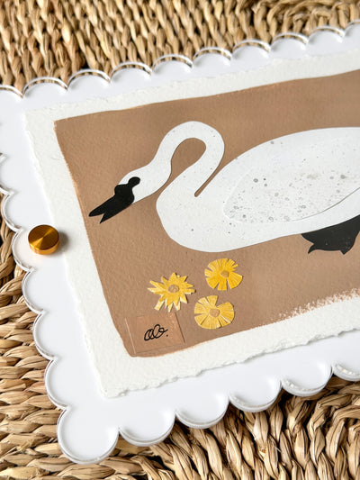 Mini Swan on Brown
